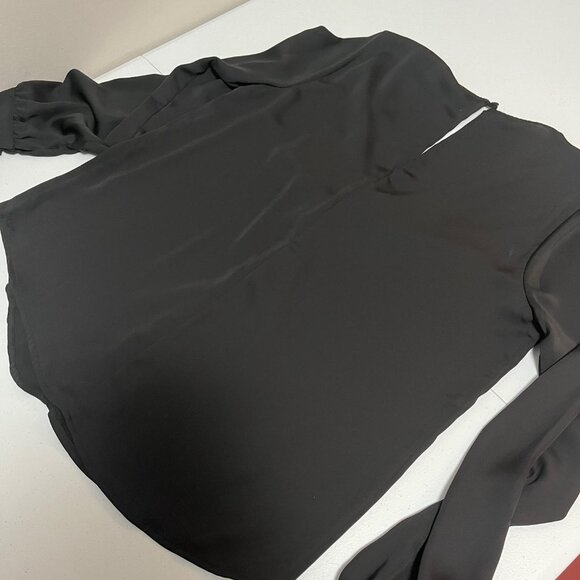 NWT Revolve L'Academie Ruffle Blouse V Neck Long Sleeve Top Size Small Black - Picture 13 of 15